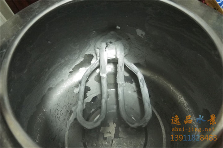 水幕墻為什么要使用軟化水？(內(nèi)附清理水幕墻水垢知識(shí)）